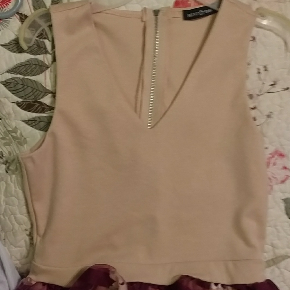 Dress - Picture 3 of 3
